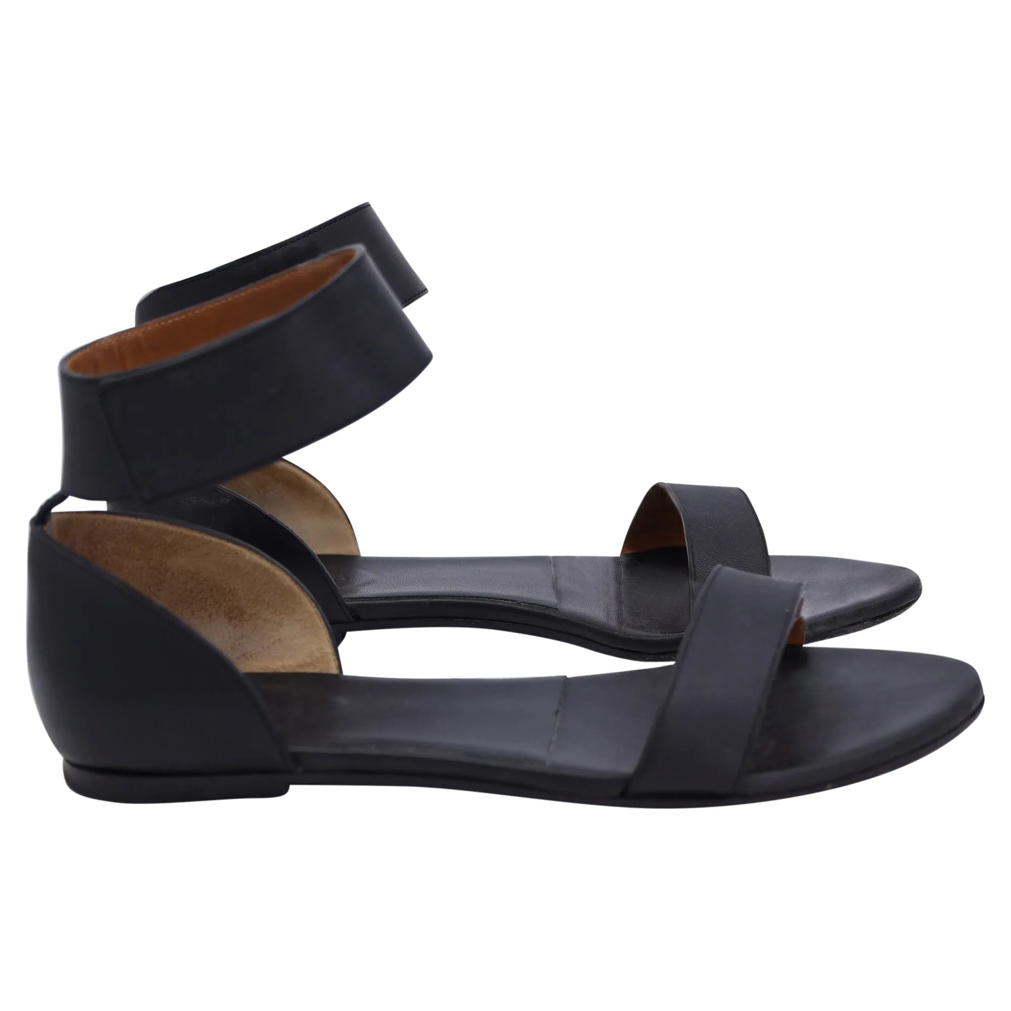 Chloé Ankle Strap Flat Sandals in Black Leather