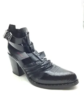 Luxury Rebel Women's Ankle Strap Heels Black Size: 11