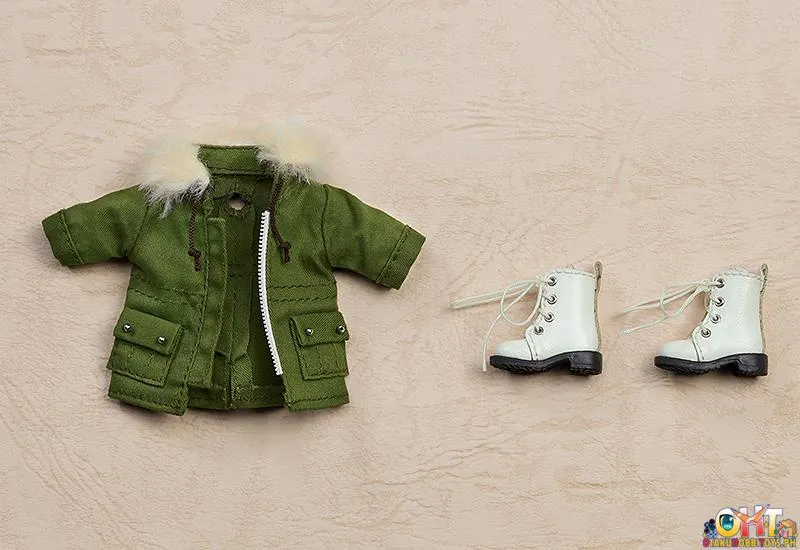 Nendoroid Doll Warm Clothing Set: Boots & Mod Coat (Black/Khaki Green)