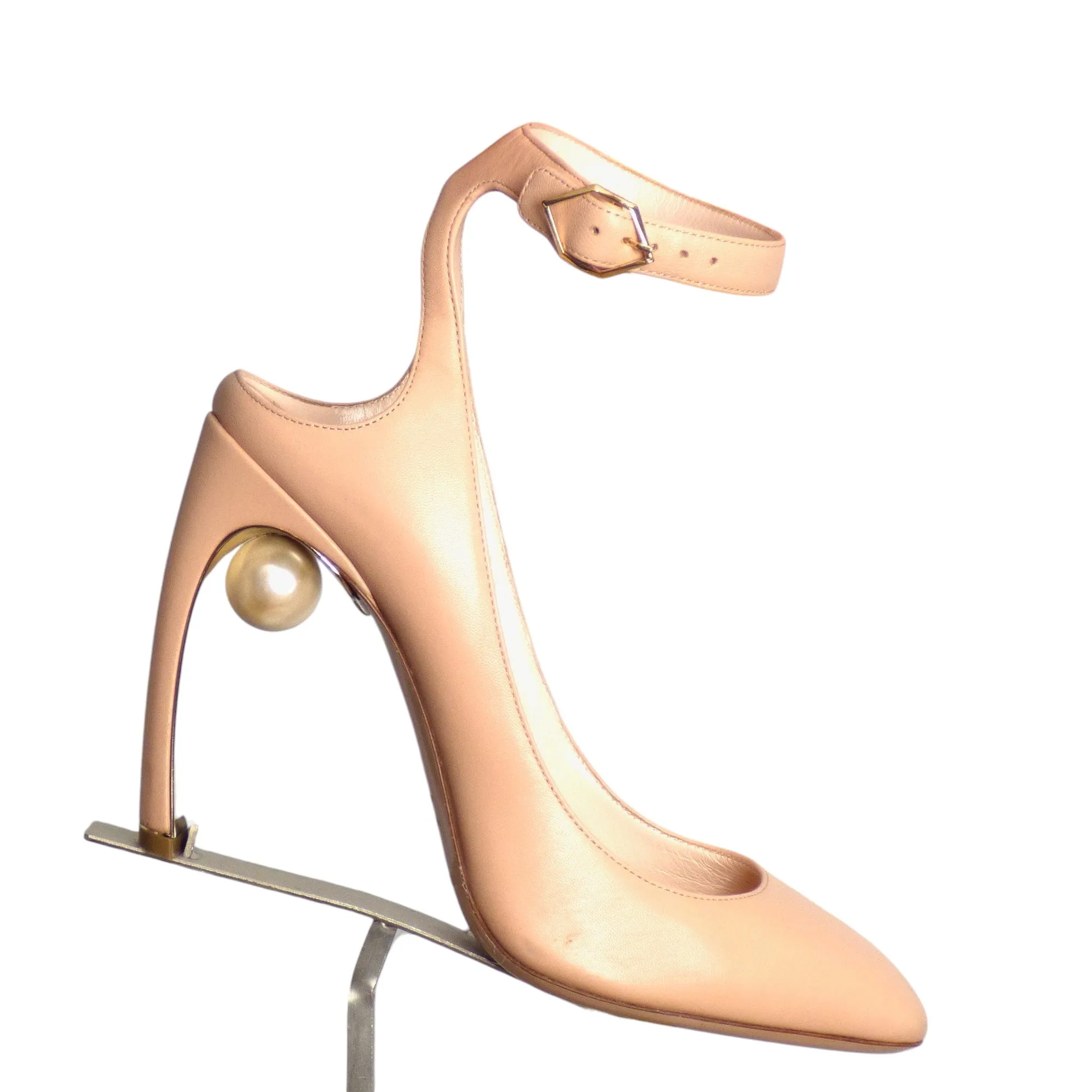 NICHOLAS KIRKWOOD- Beige Leather & Pearl Heel Pumps, Size 40