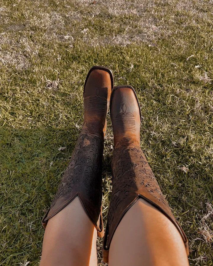 Stylish Texas Cowboy Boots