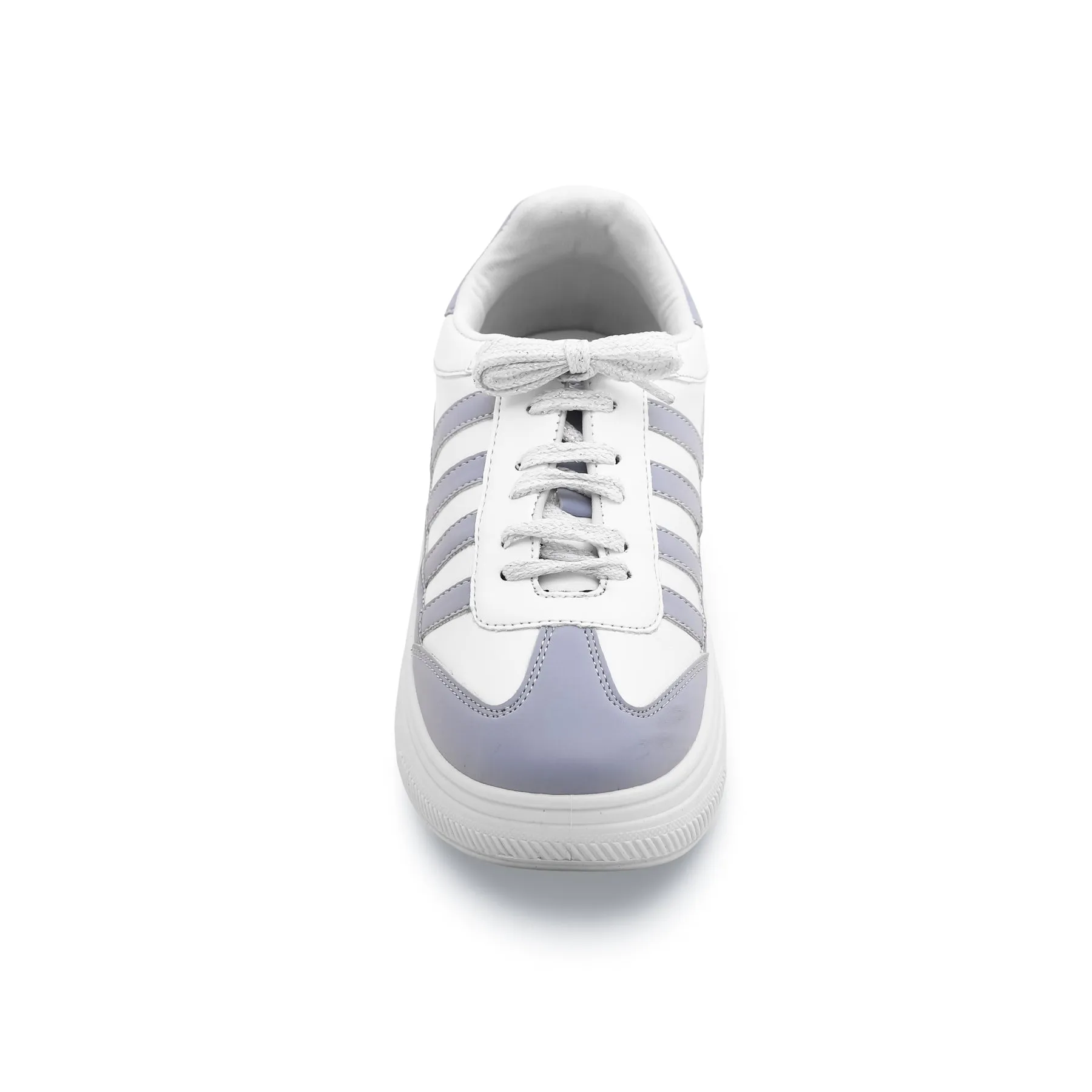 Women Ferozy Casual Sneaker AT7308